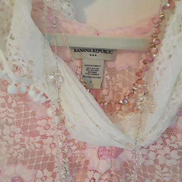 Banana Republic Pink/White Lace Blouse Sz. L - Picture 4 of 8